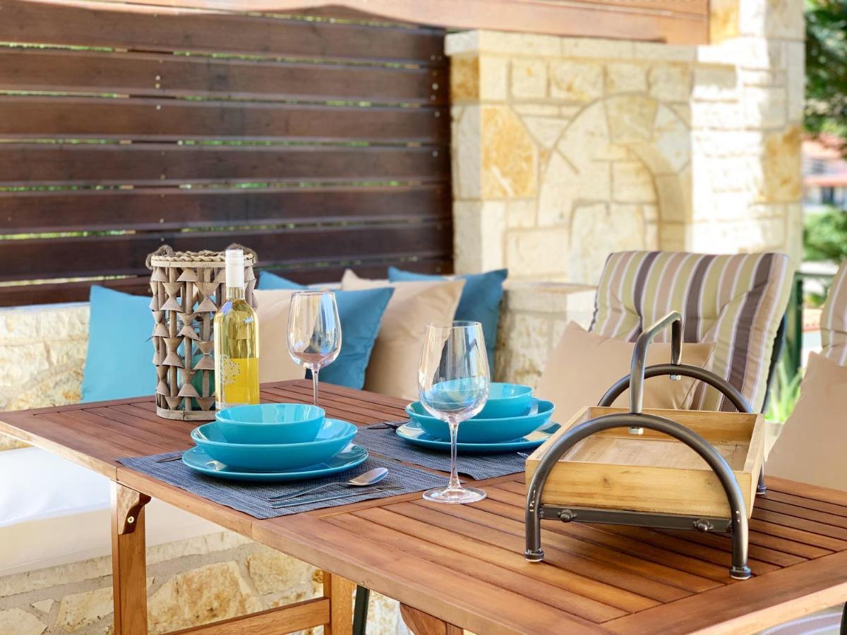 Villa Victoria Boutique Apartments Sívota Екстериор снимка