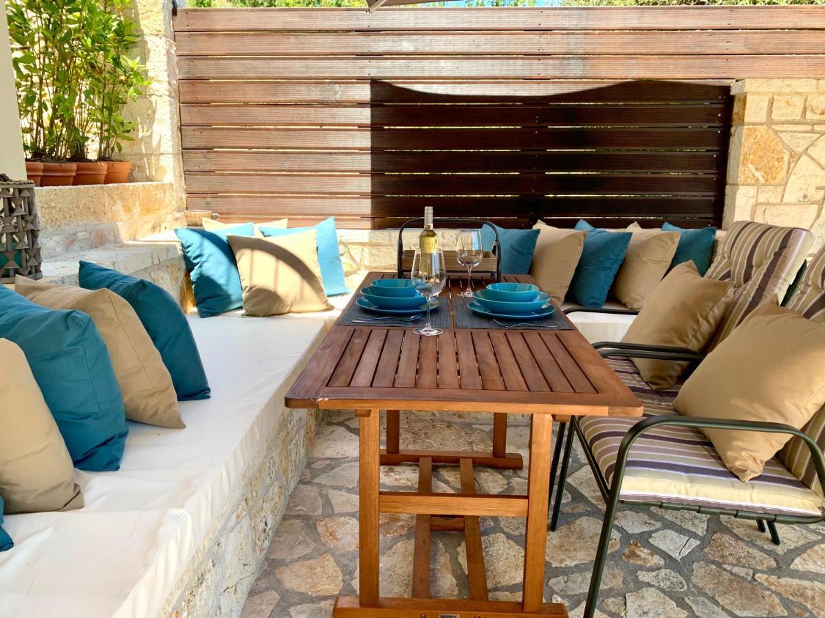 Villa Victoria Boutique Apartments Sívota Екстериор снимка