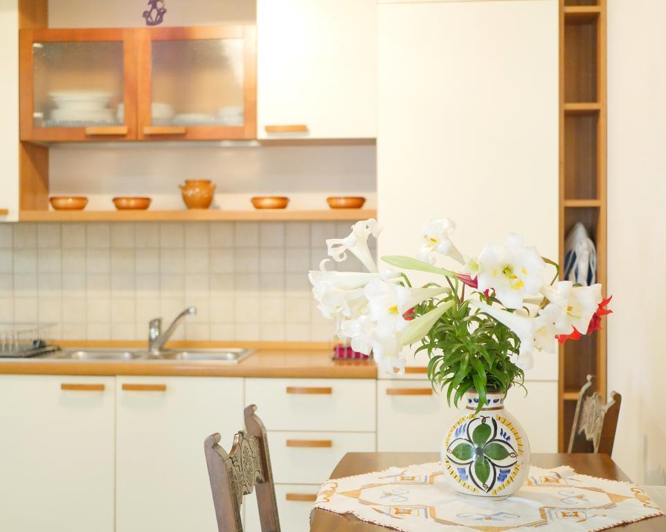 Villa Victoria Boutique Apartments Sívota Екстериор снимка