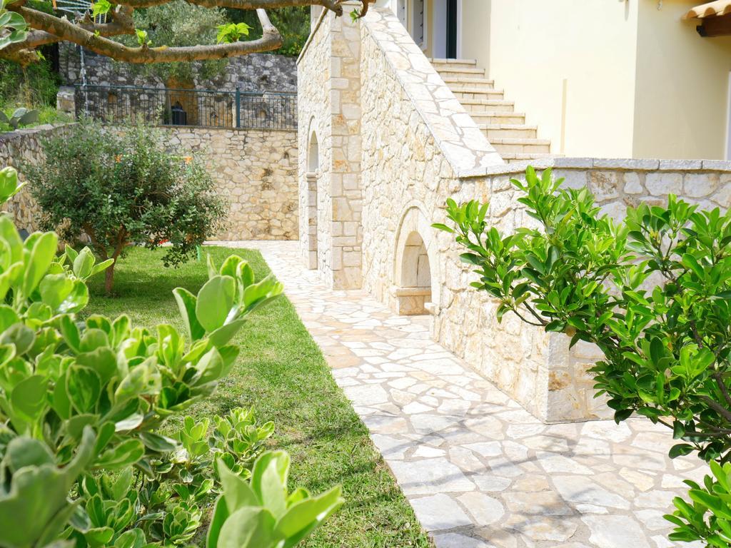 Villa Victoria Boutique Apartments Sívota Екстериор снимка